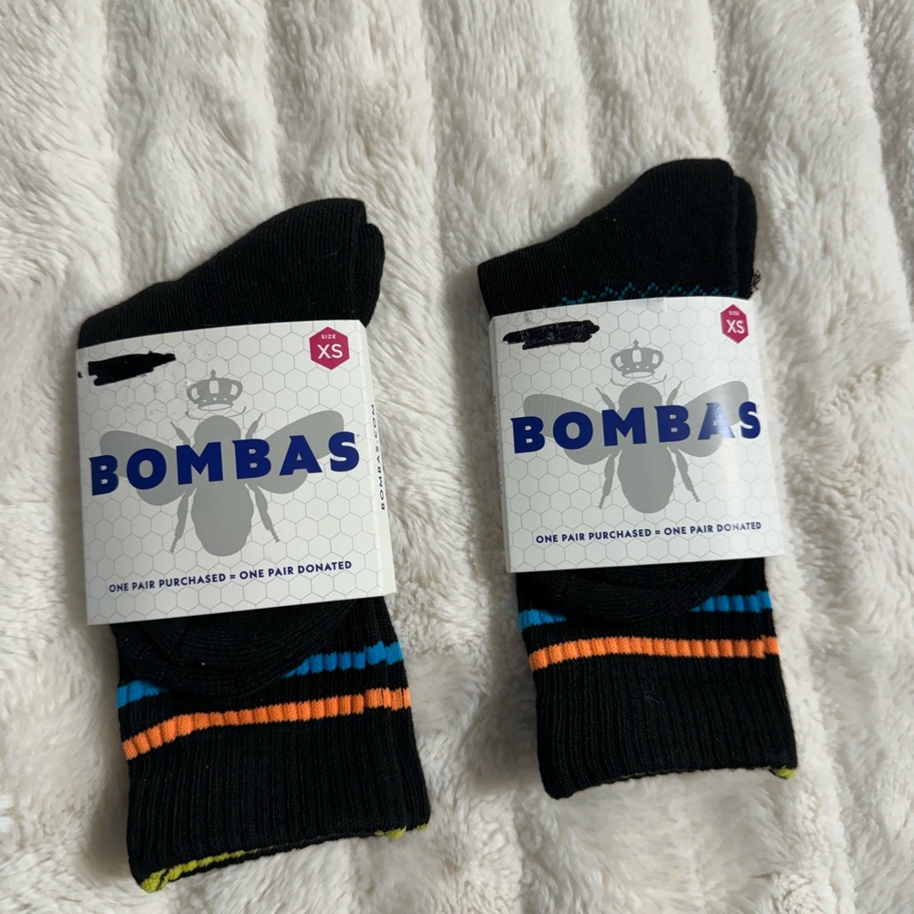Lot of Two Bombas XS Youth Size 1.5-85 Solid Black Calf Socks Stripes …